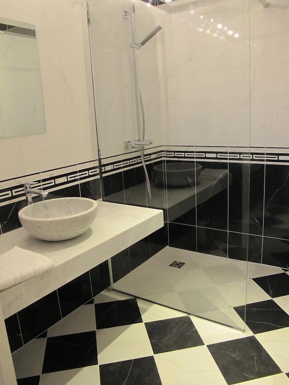 Au Domelia Provinois Hotel Cerneux Habitación foto